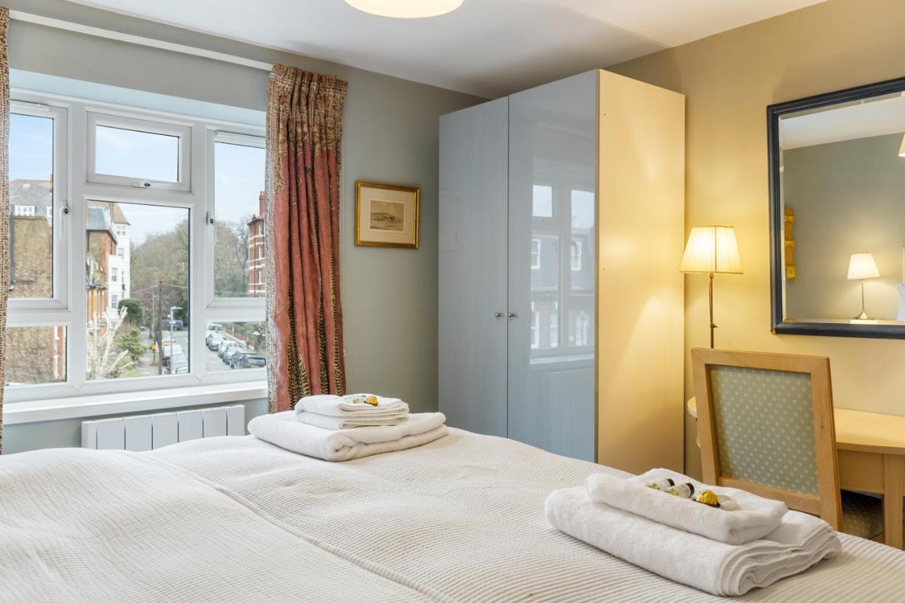 Bright & Cosy Gem ~ Battersea Park View ~ King Bed Διαμέρισμα Λονδίνο Εξωτερικό φωτογραφία